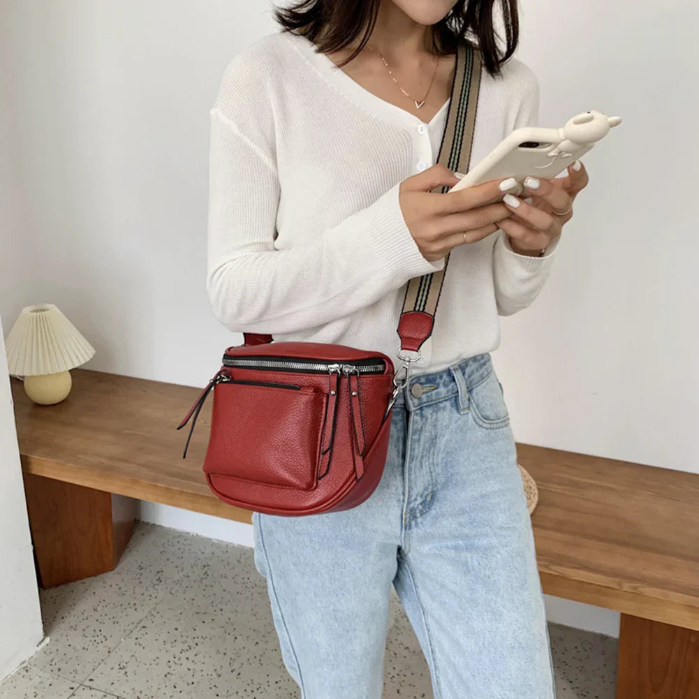 Leah - Modern Cozy Shoulder Bag