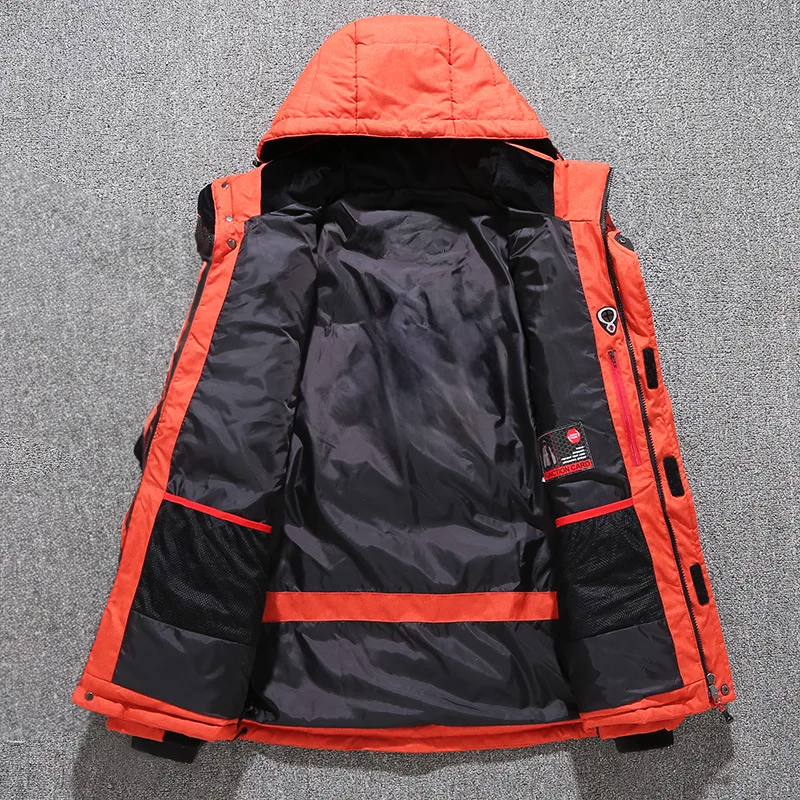 Tom SUMMIT - HIGHLY DURABLE DOWN JACKET